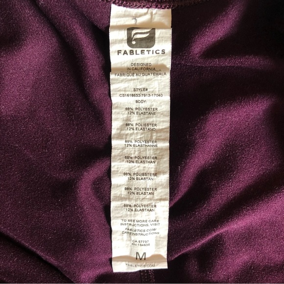 Fabletics Women’s Salar Statement Powerhold Capri Leggings Burgundy - Picture 8 of 13